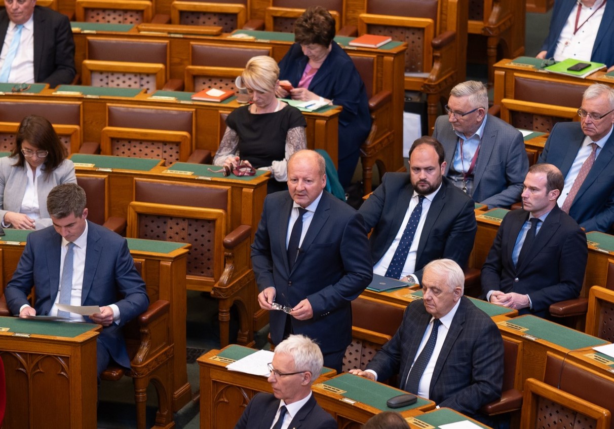 Simicskó