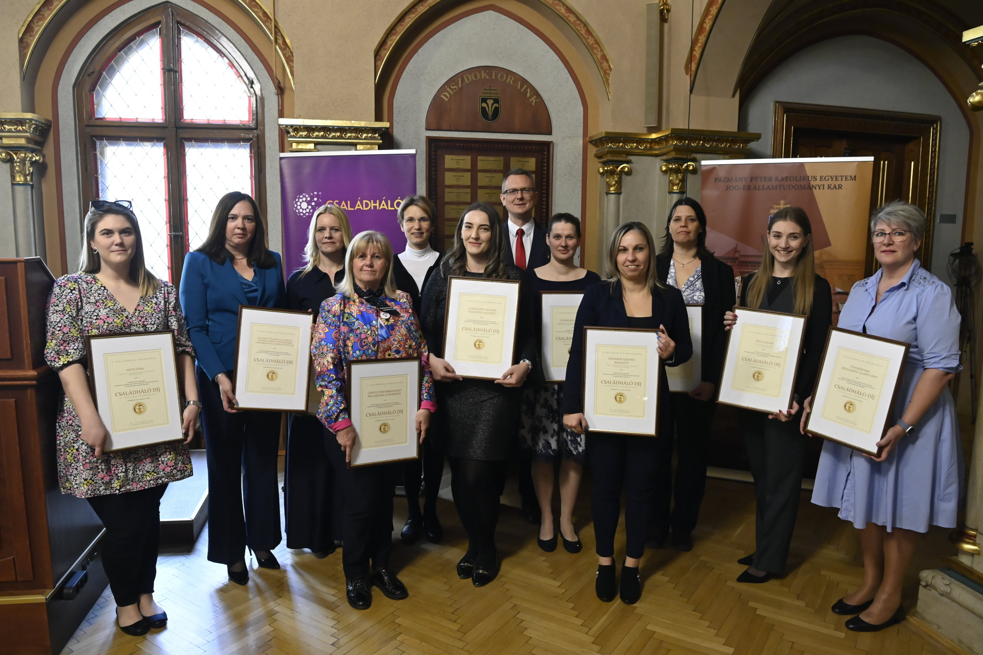 Családháló -díjátadó