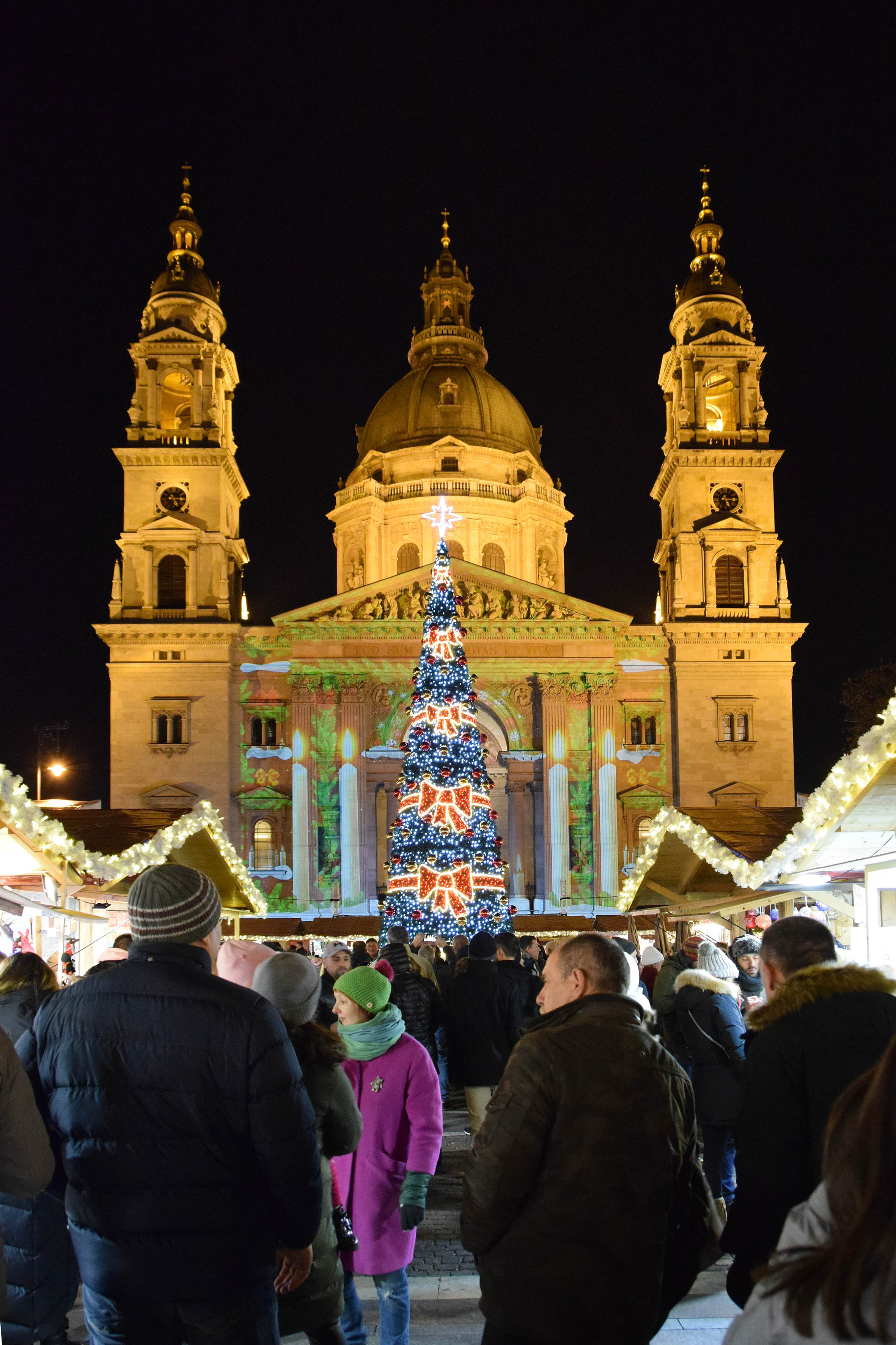 Advent a bazilikánál