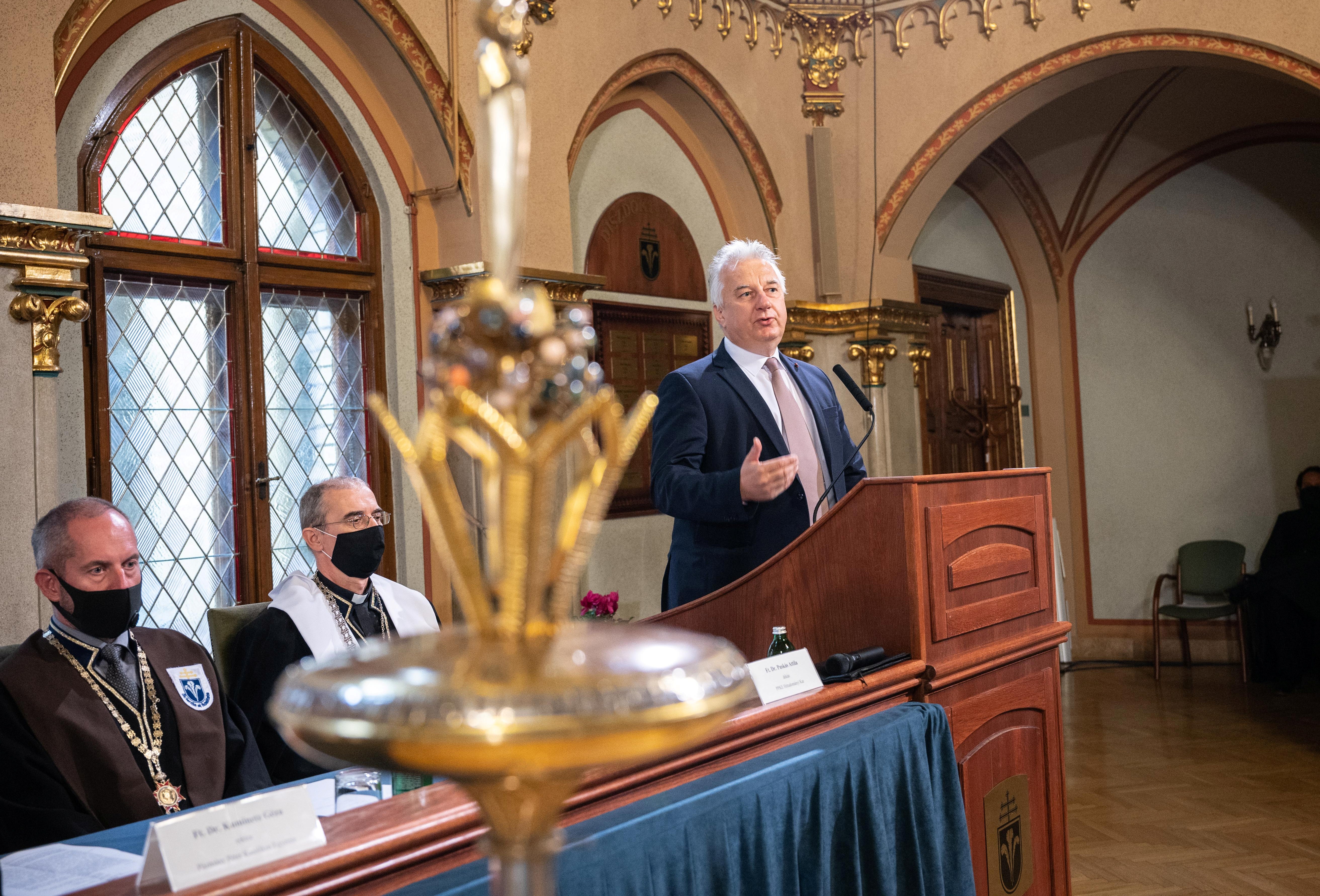 Semjén Zsolt a PPKE-n