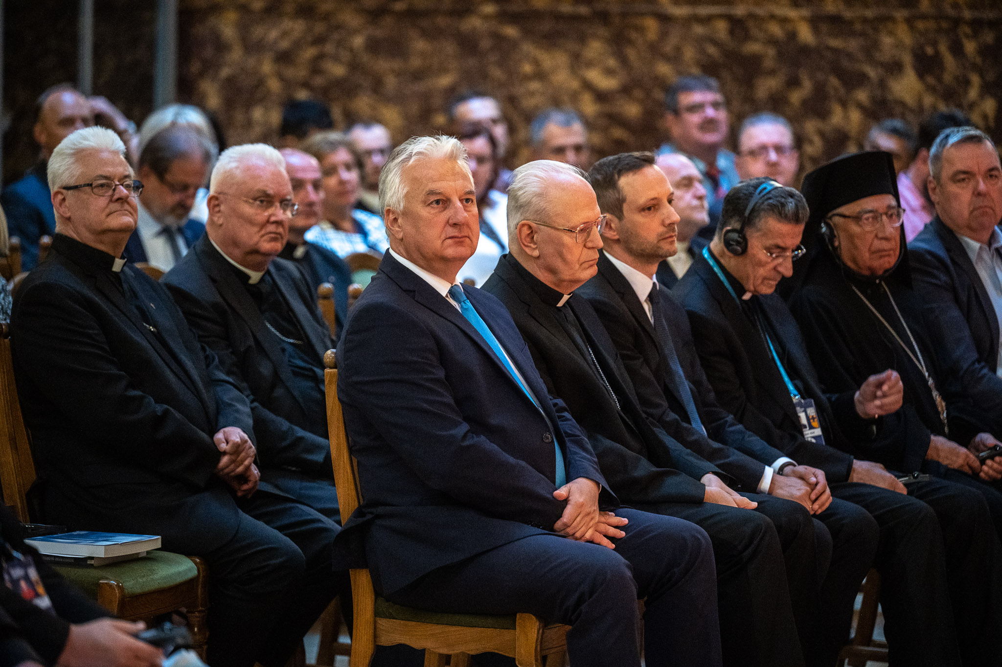 Üldözött keresztények kiállítás