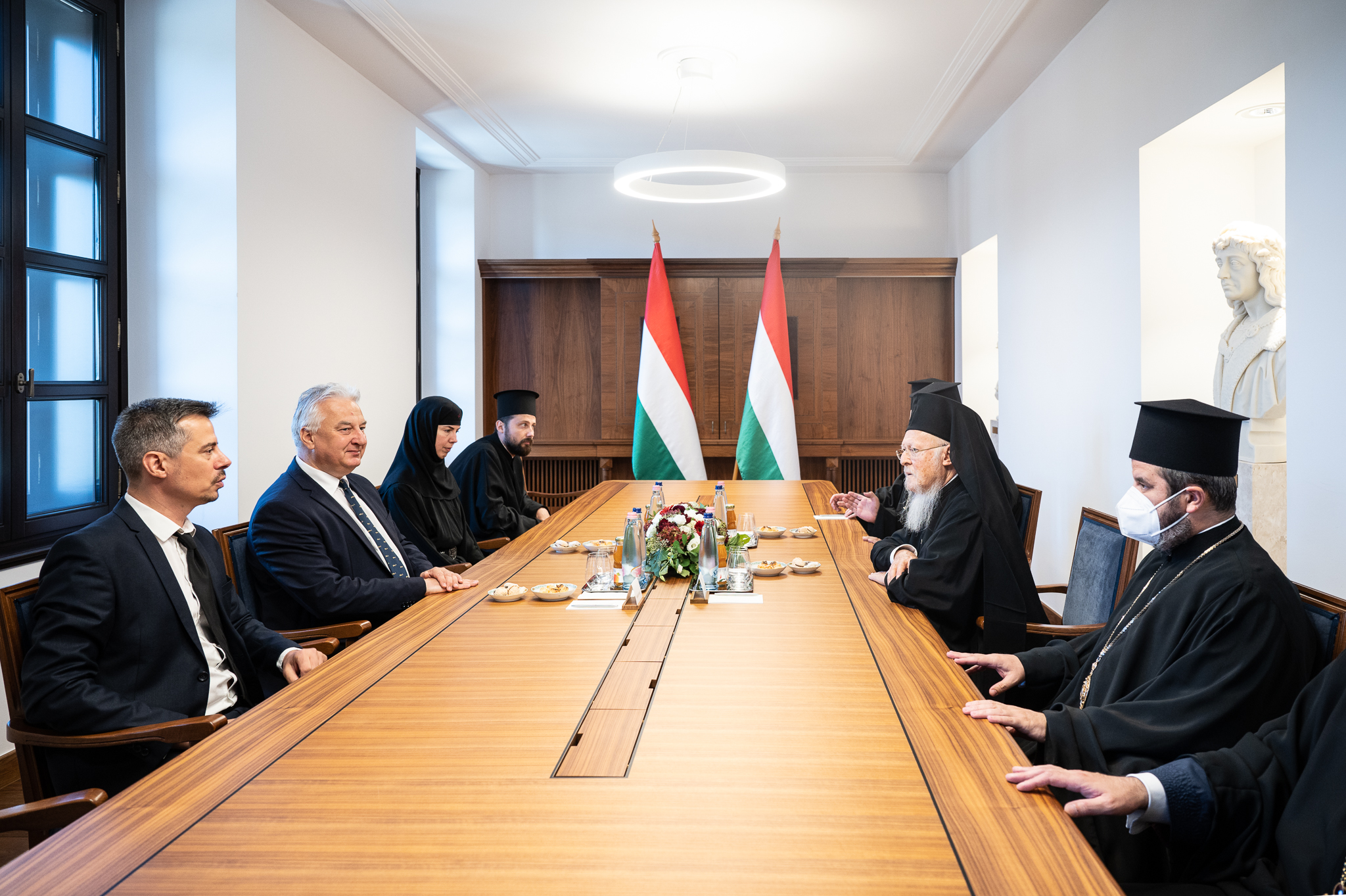 Semjén Zsolt és I. Bartholomaiosz