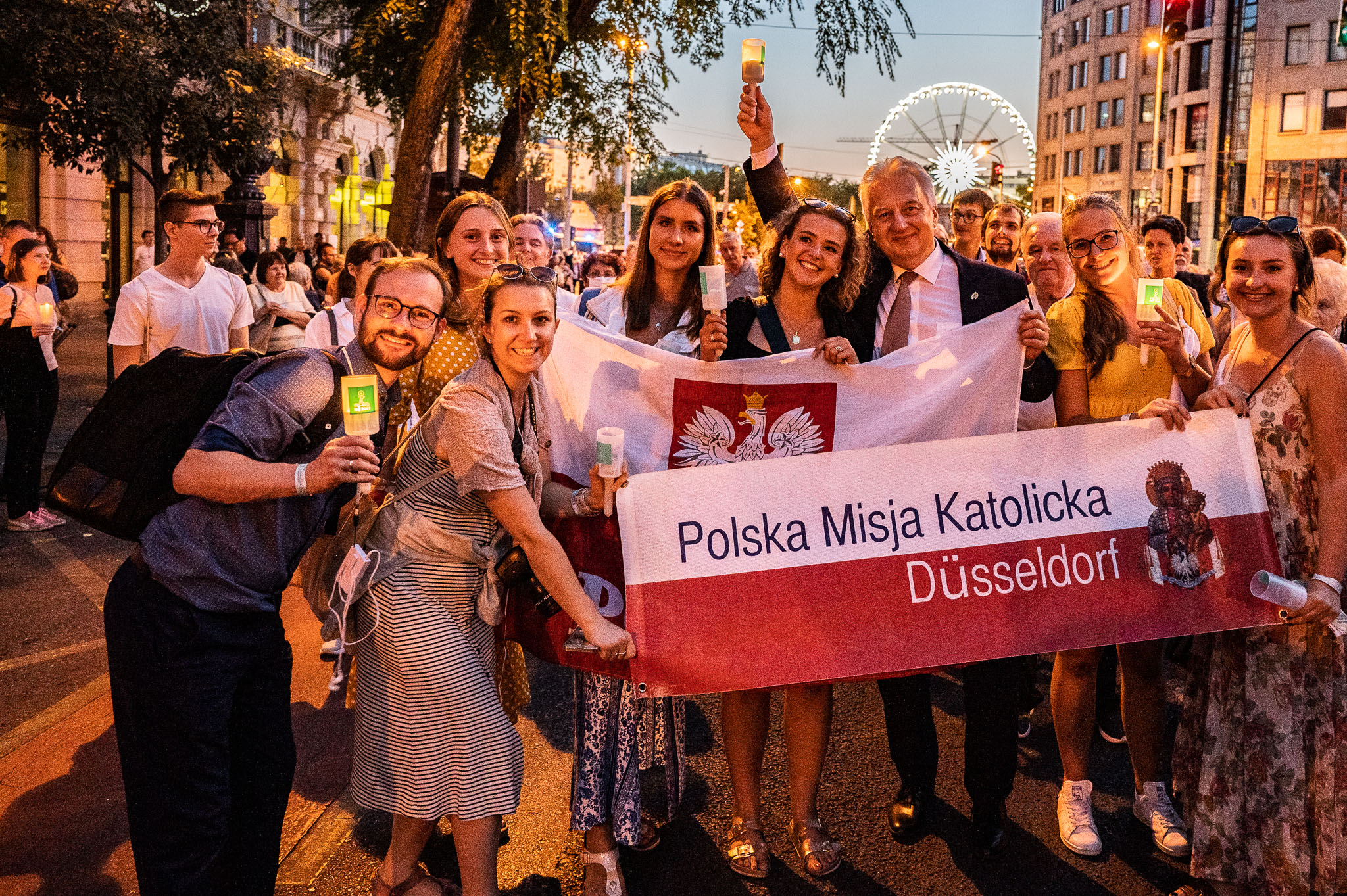 Szentmise és körmenet