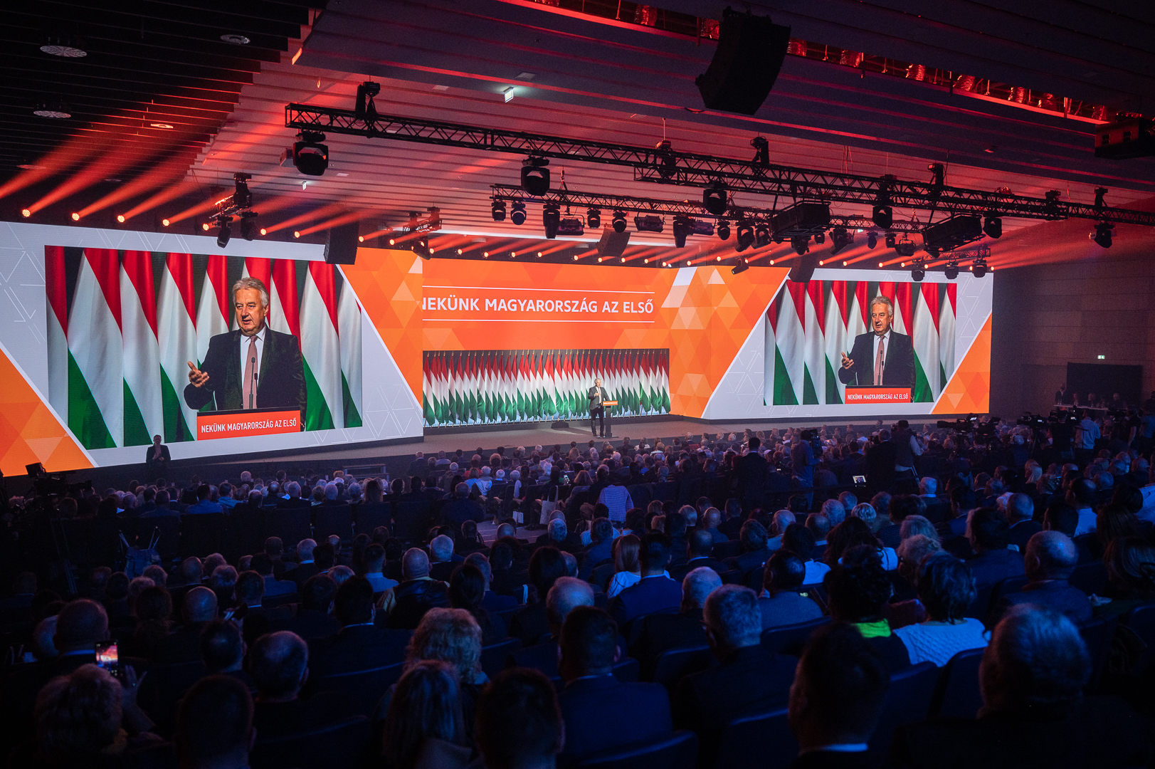 Semjén Zsolt a Fidesz-kongresszuson