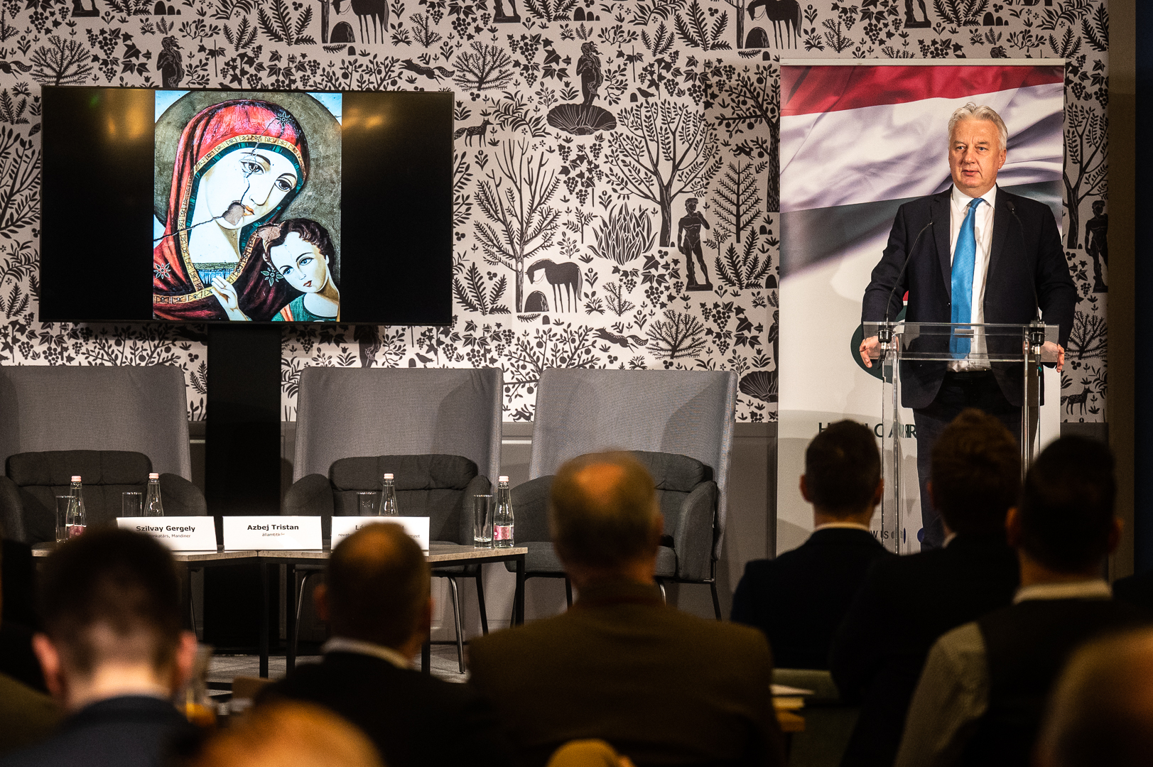 Semjén Zsolt könyvbemutatón