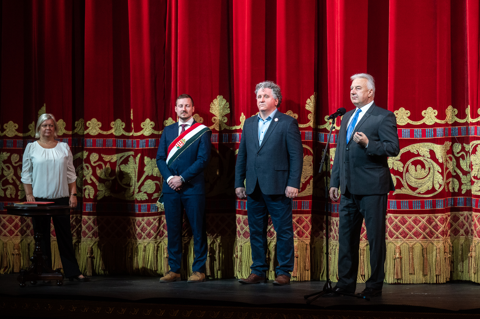 1 millió 150 ezer honosított magyar állampolgár