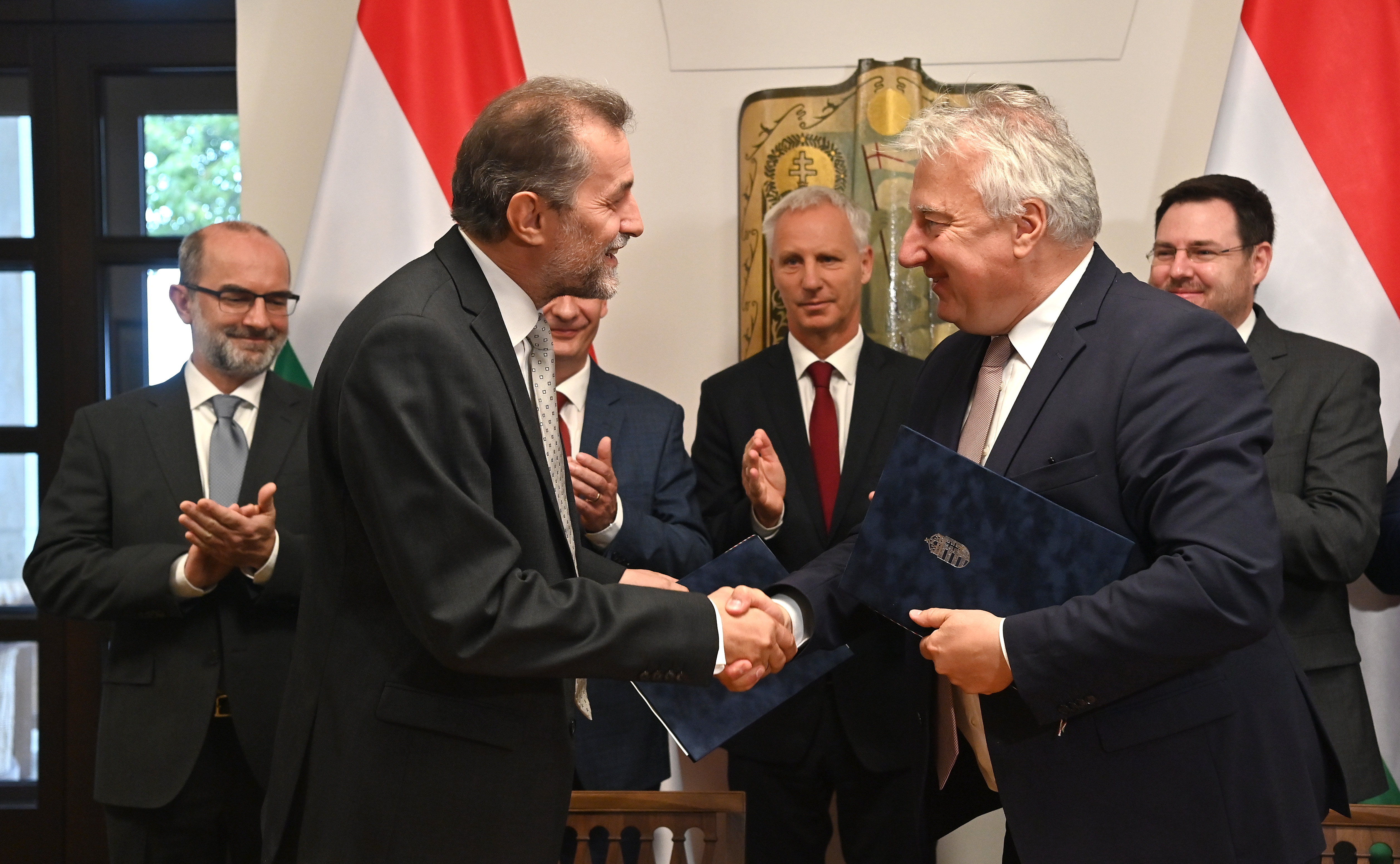 Semjén Zsolt a Baptista Egyházzal között megállapodáson