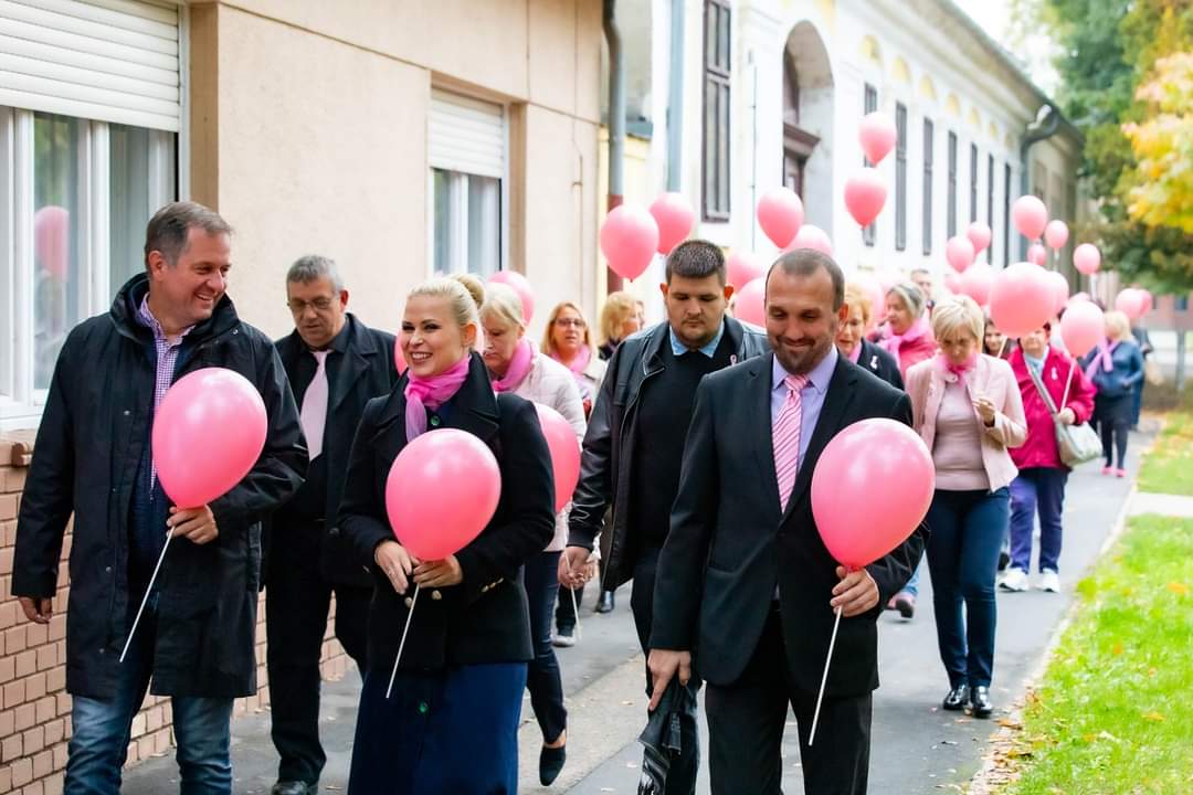 Mellrák elleni séta Békésen