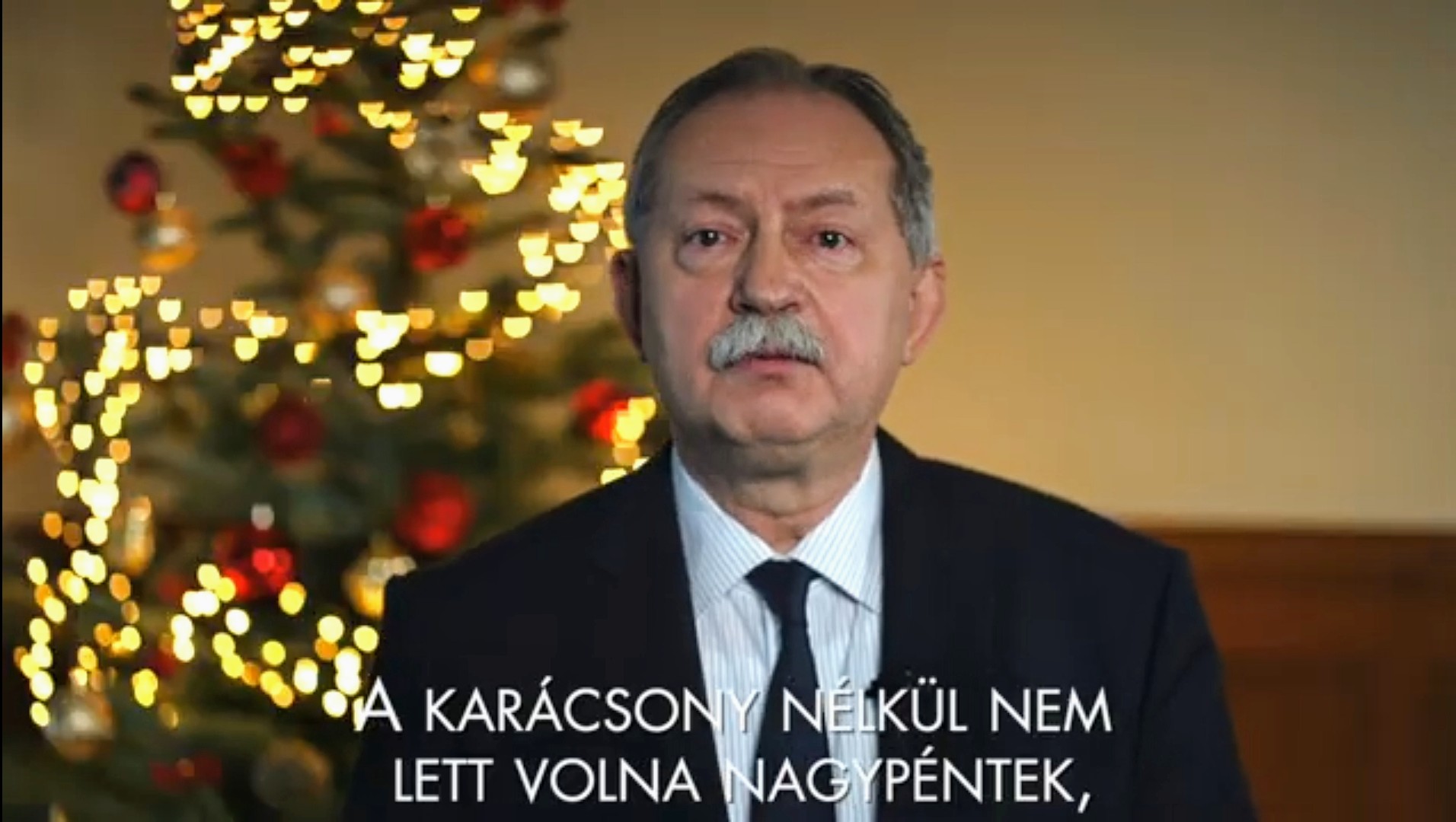 Szászfalvi László