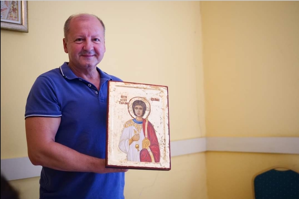 Simicskó István az ikonfestő táborban