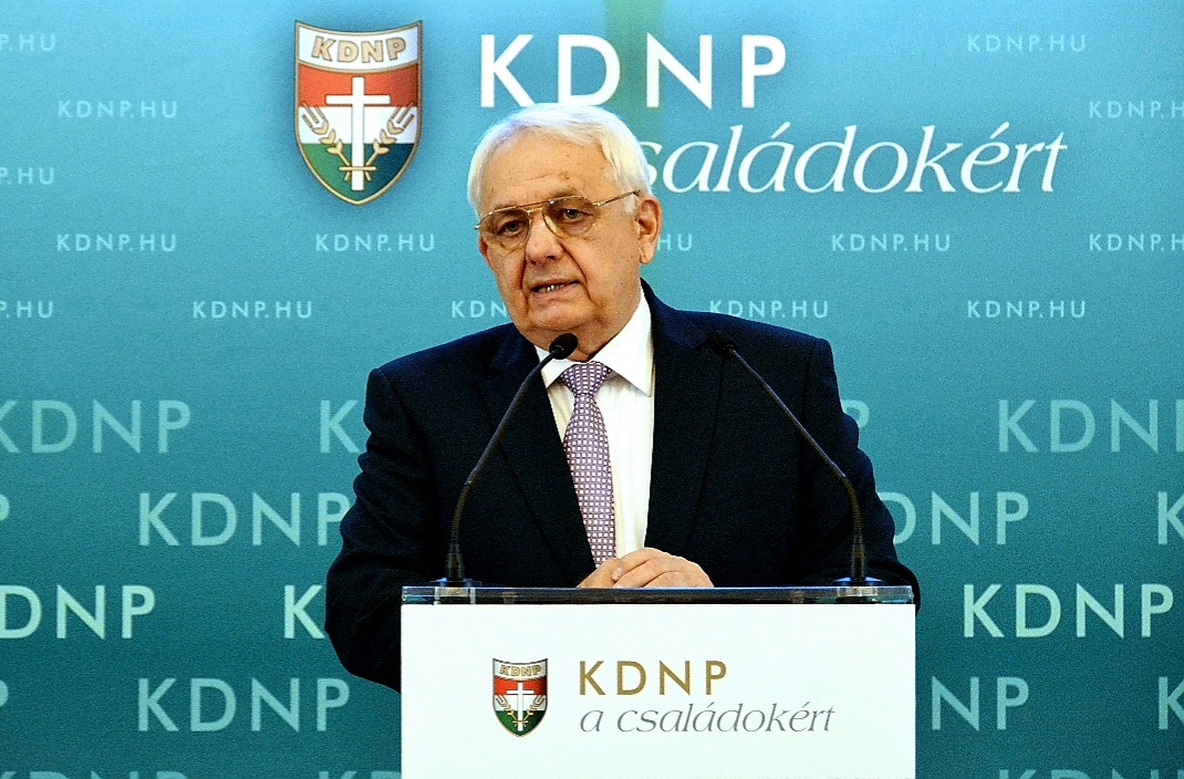 Latorcai János