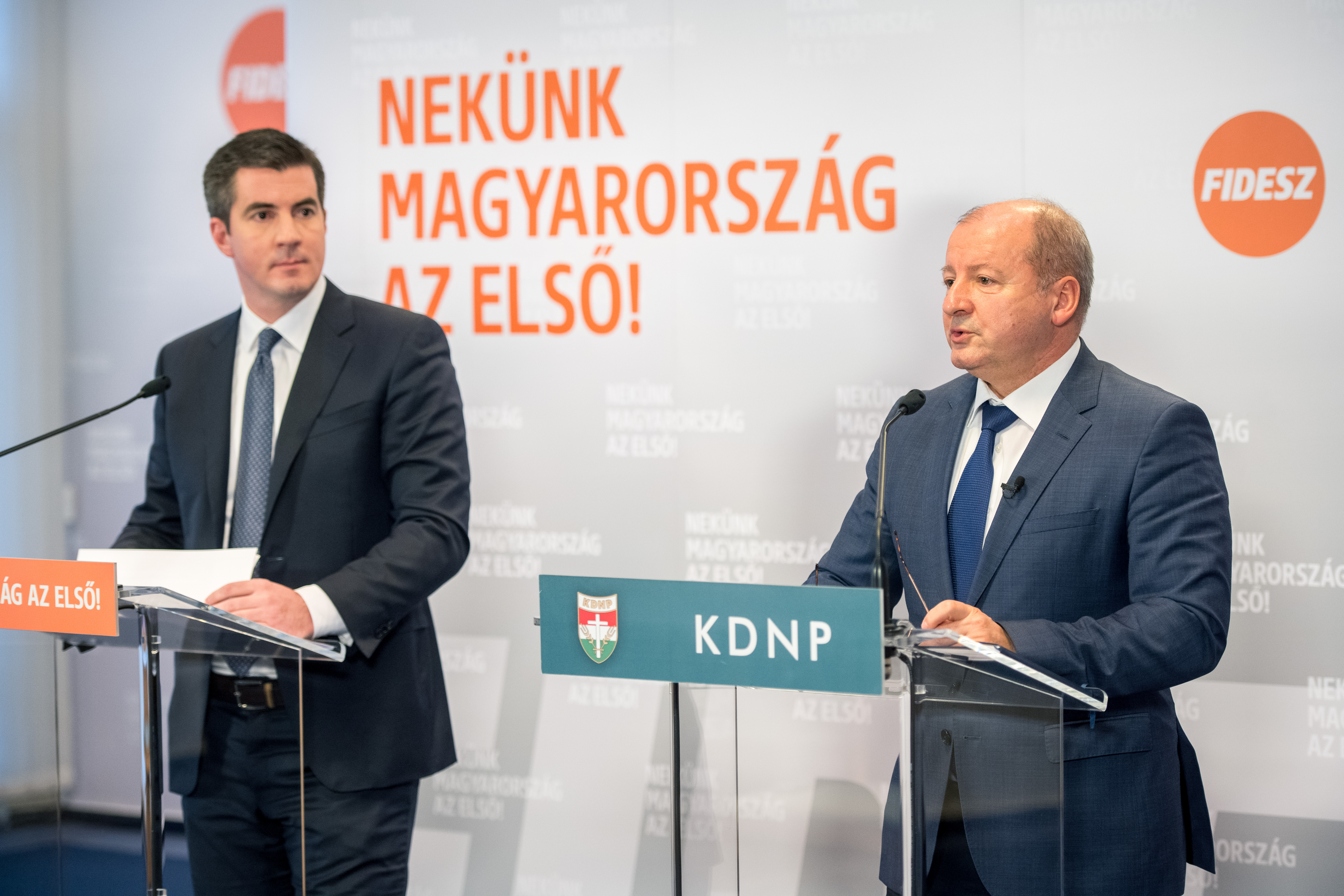 Kocsis Máté és Simicskó István