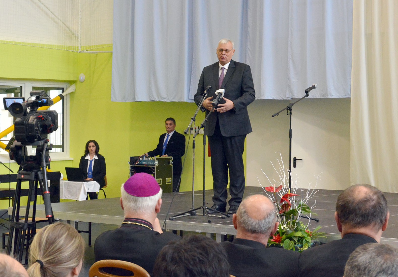 Aradszki András