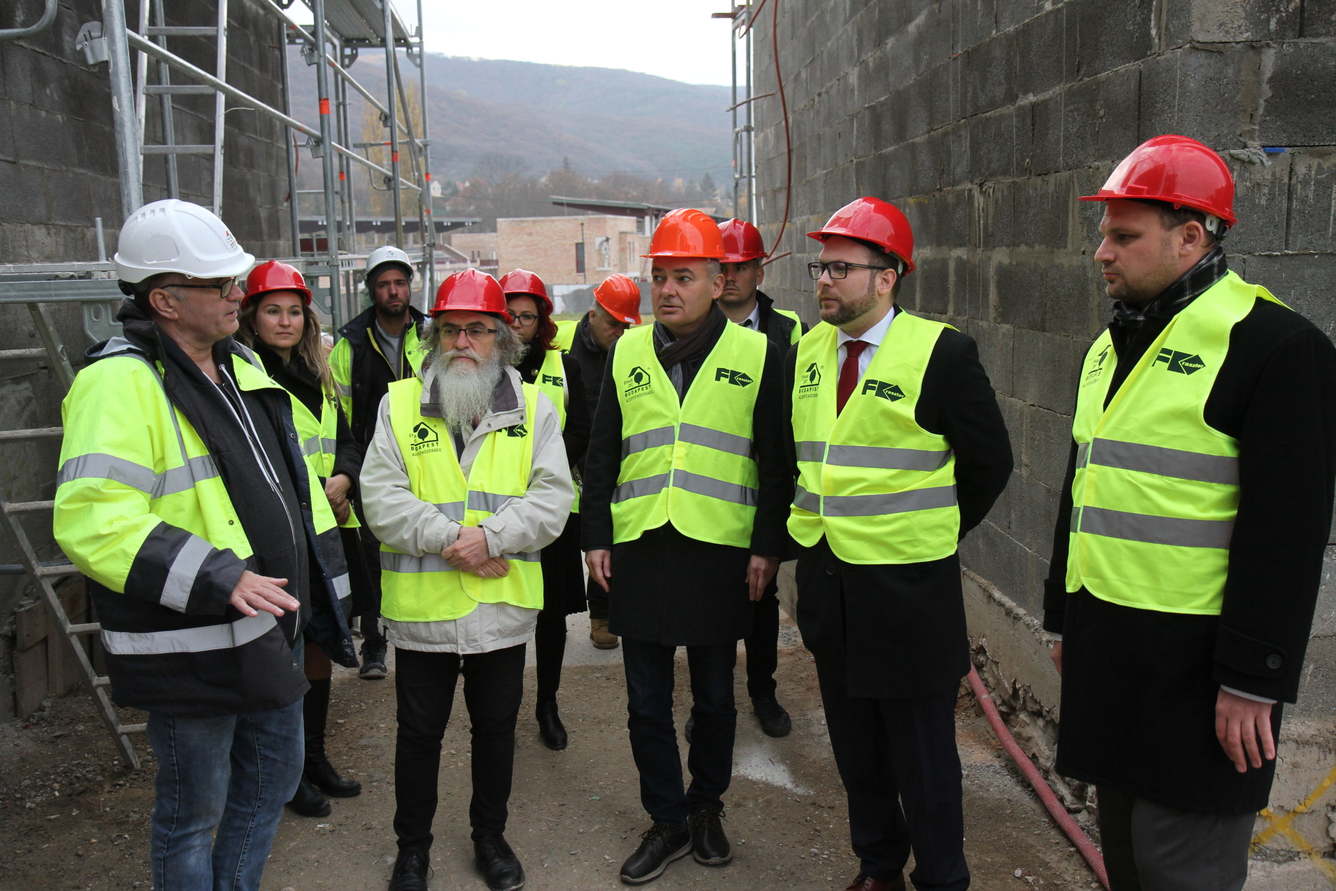 Schanda Tamás Miskolcon