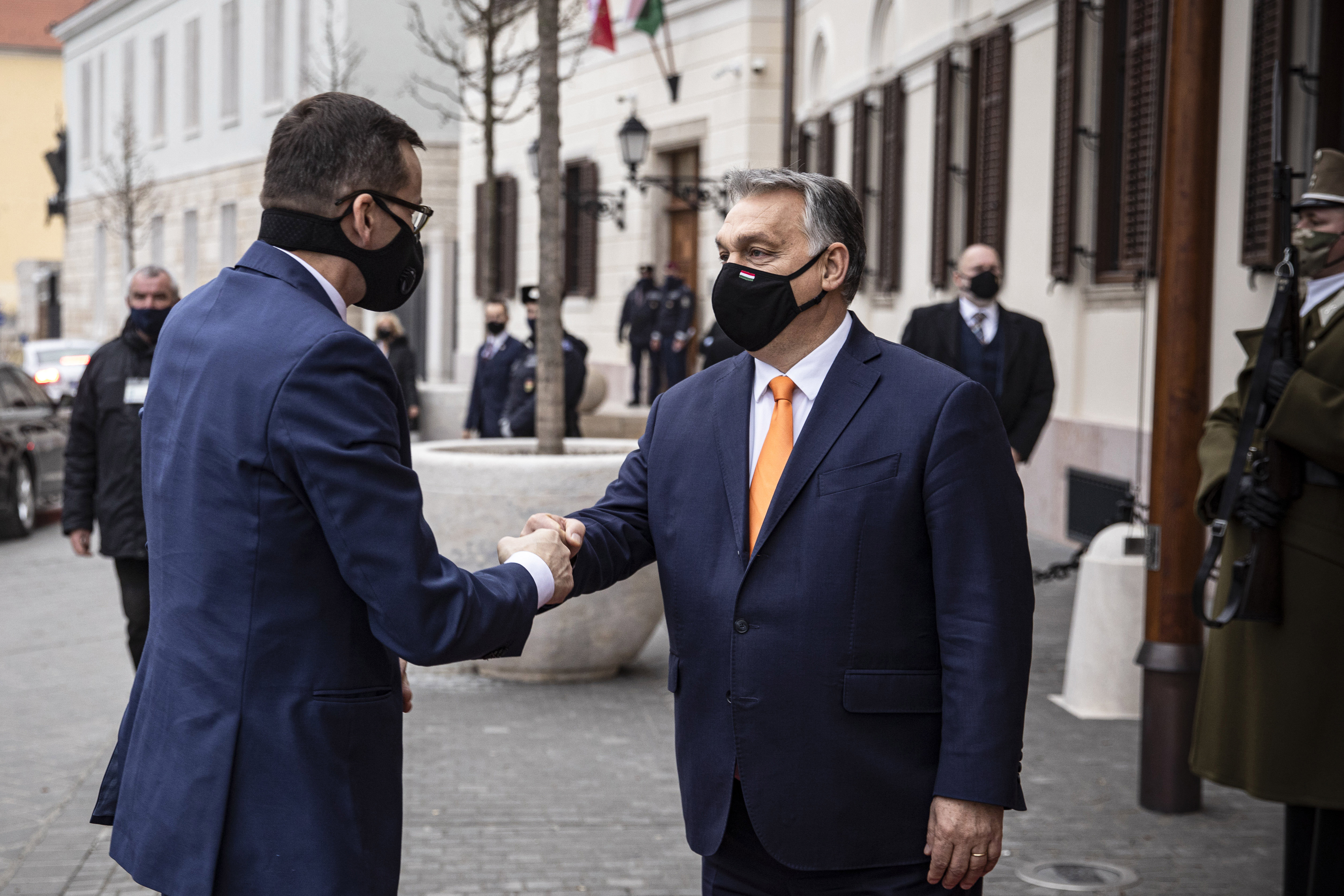 Orbán és Morawiecki