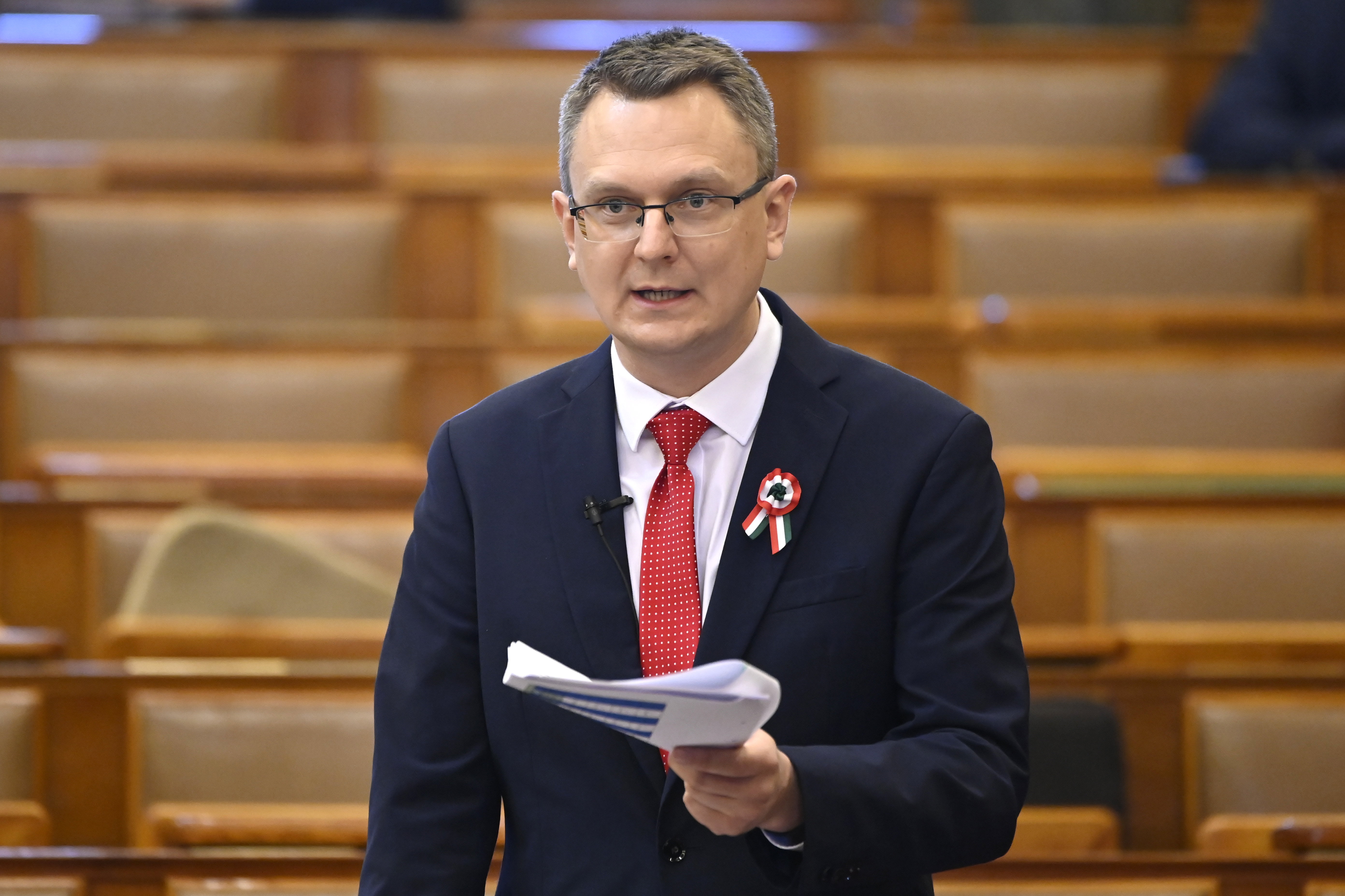 Rétvári Bence