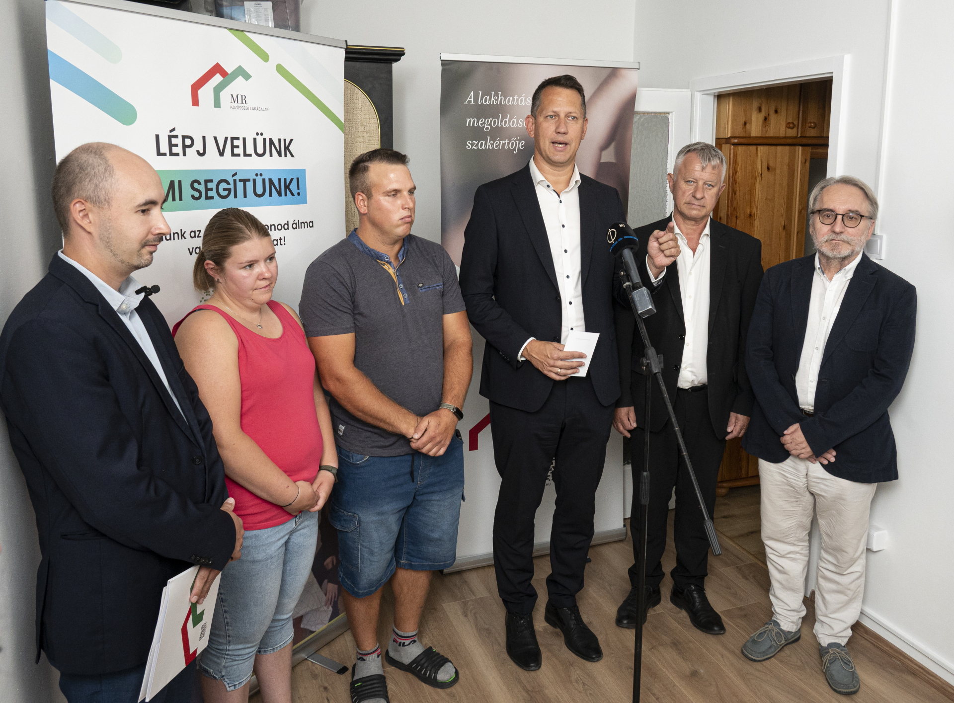 Fülöp Attila Lépj!