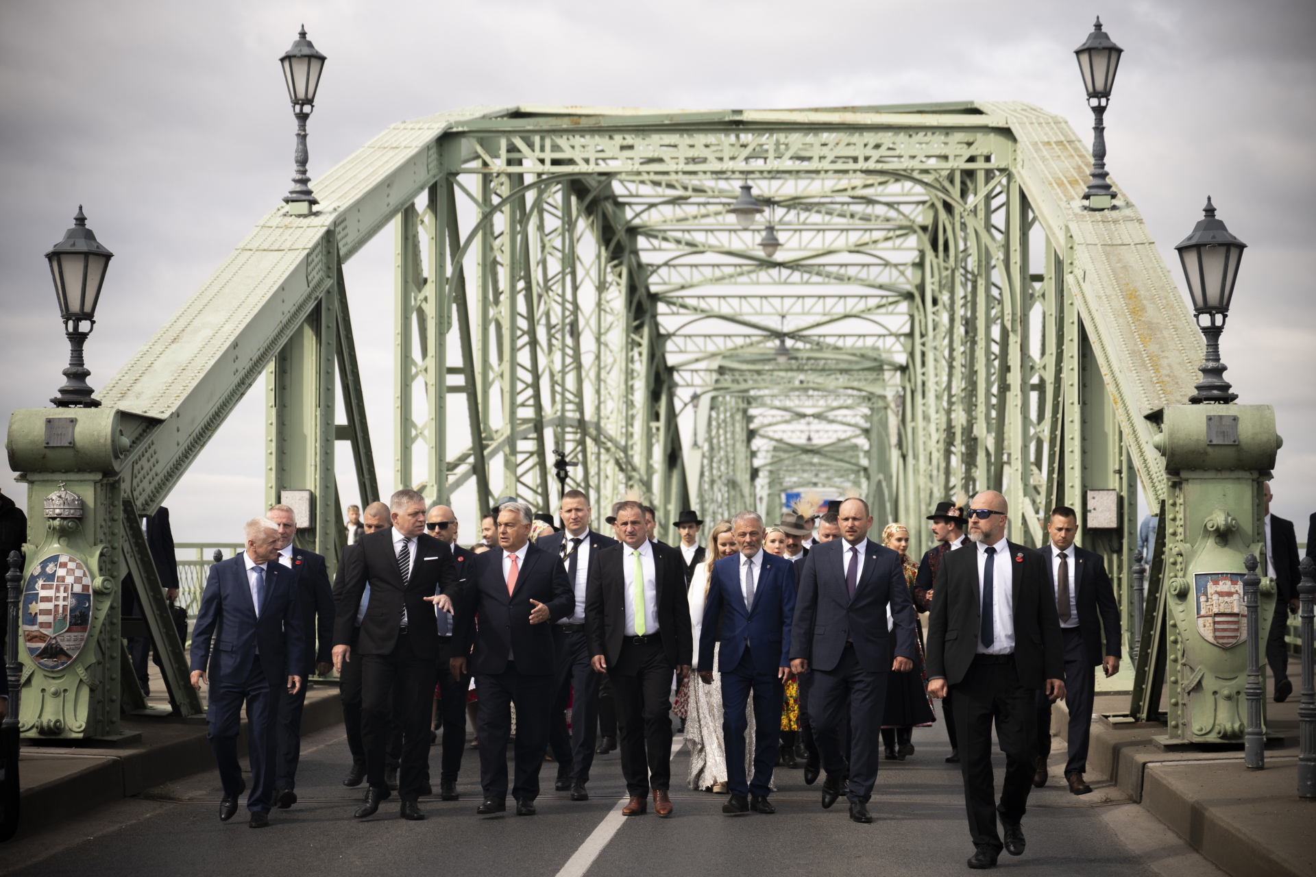 Orbán Fico Párkány